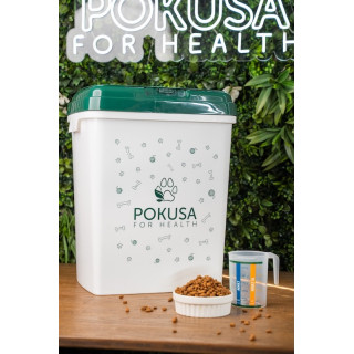 Futtertonne 15 Liter mit Messbecher für Tierfutter | Pokusa